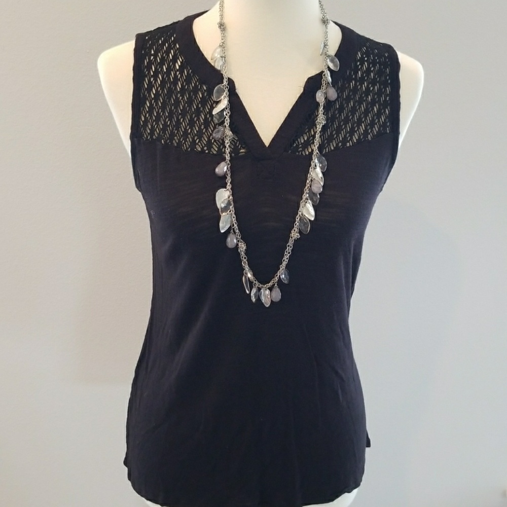 Black Sleeveless Top